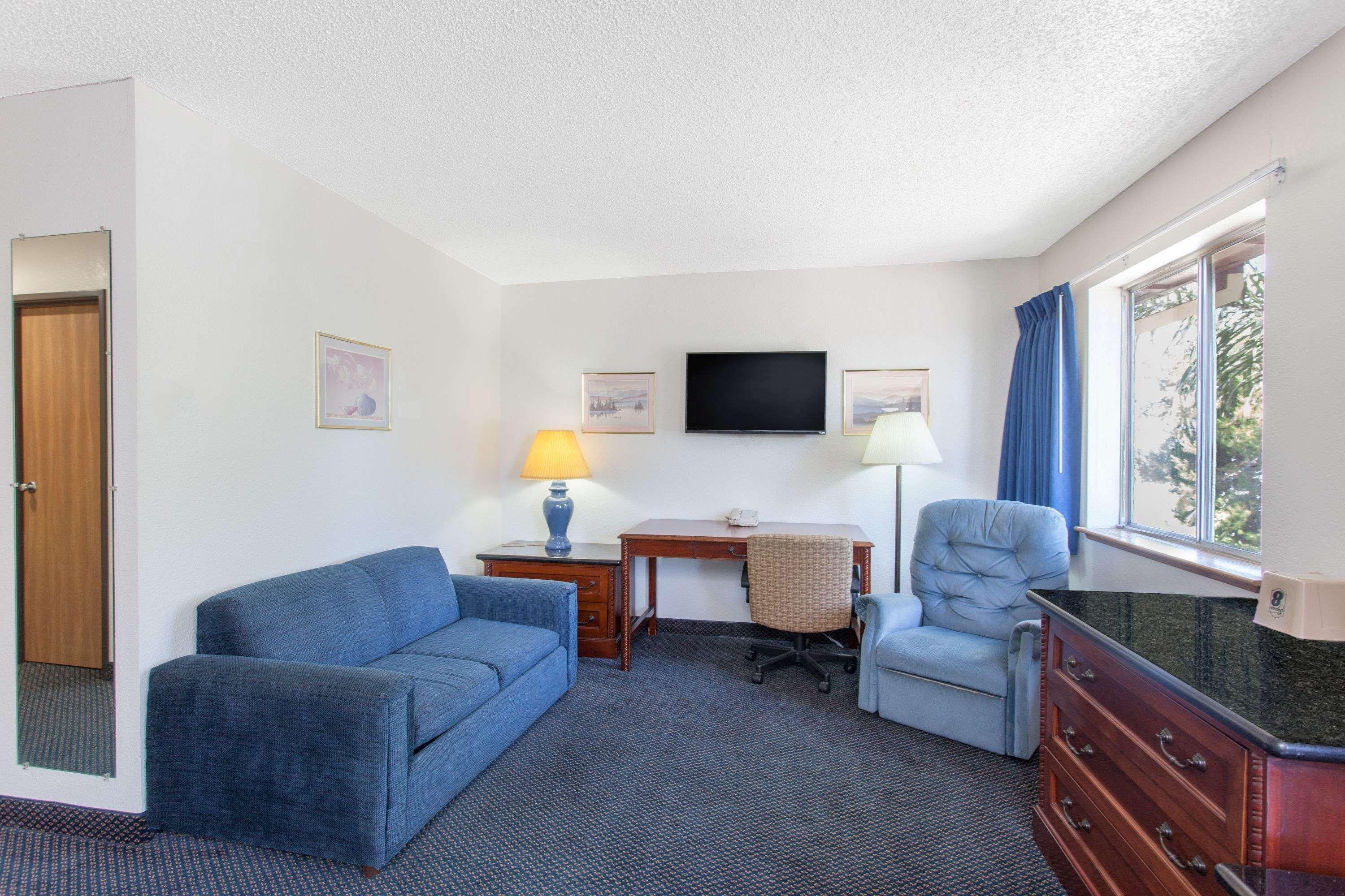 Super 8 By Wyndham Selma/fresno Area 2*